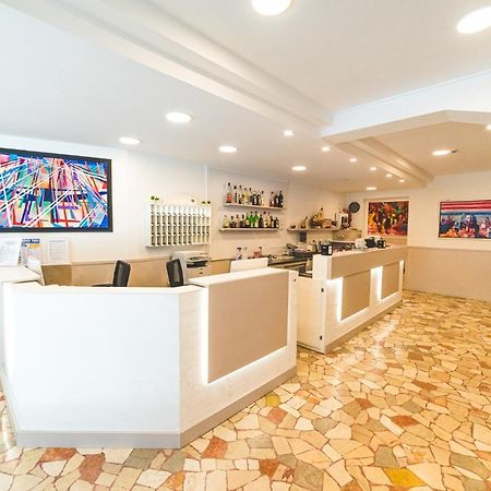 Hotel Grand Prix Sottomarina Extérieur photo