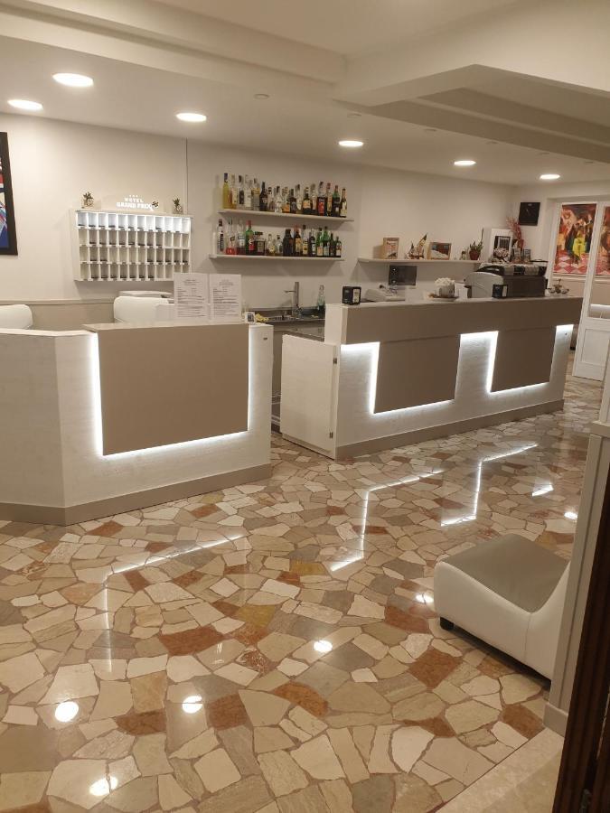 Hotel Grand Prix Sottomarina Extérieur photo