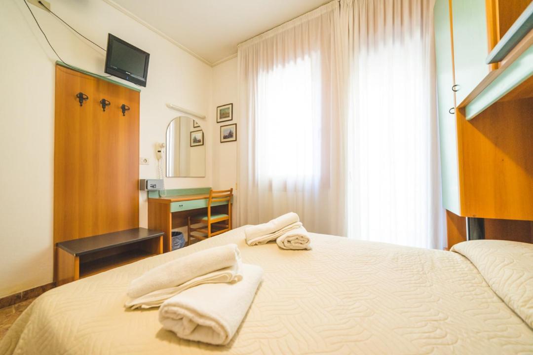 Hotel Grand Prix Sottomarina Extérieur photo