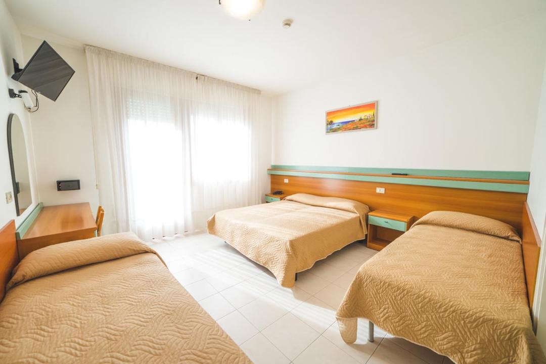 Hotel Grand Prix Sottomarina Extérieur photo