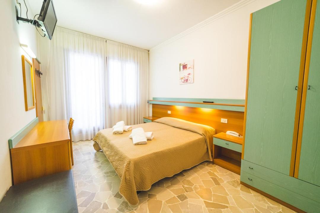 Hotel Grand Prix Sottomarina Extérieur photo