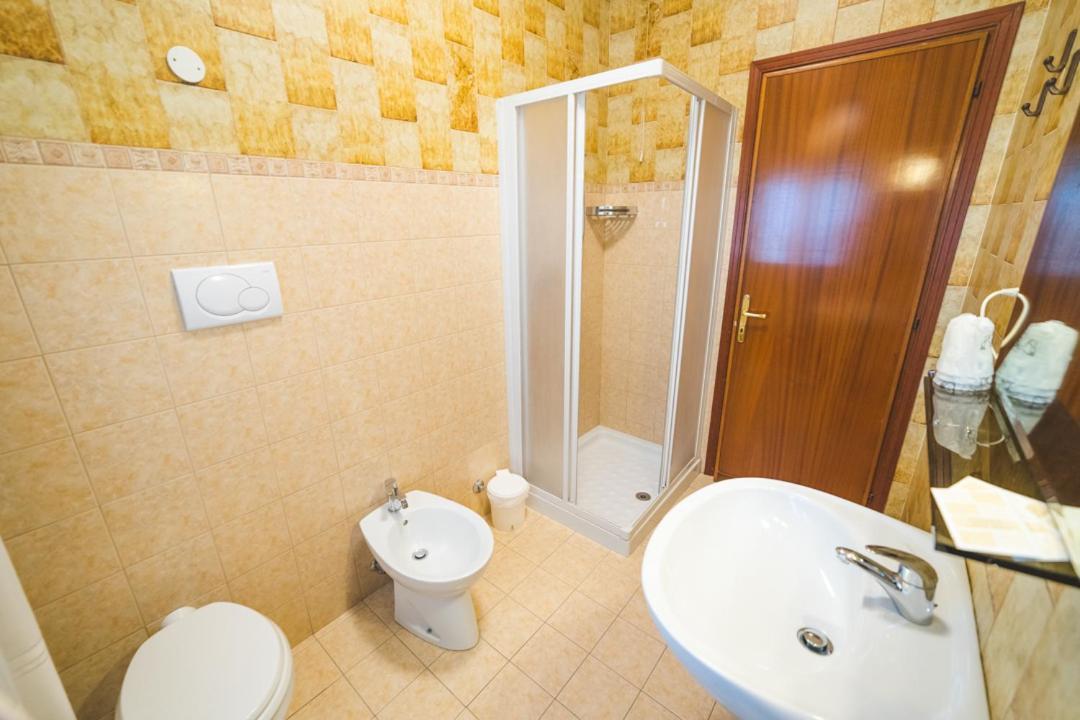 Hotel Grand Prix Sottomarina Extérieur photo