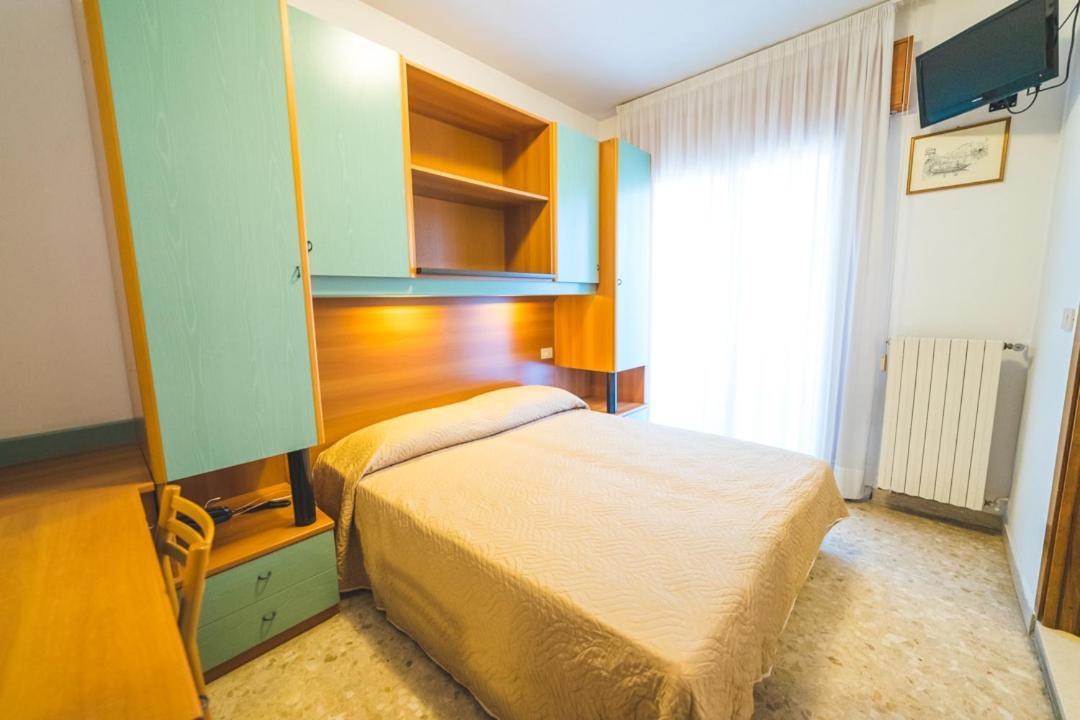 Hotel Grand Prix Sottomarina Extérieur photo