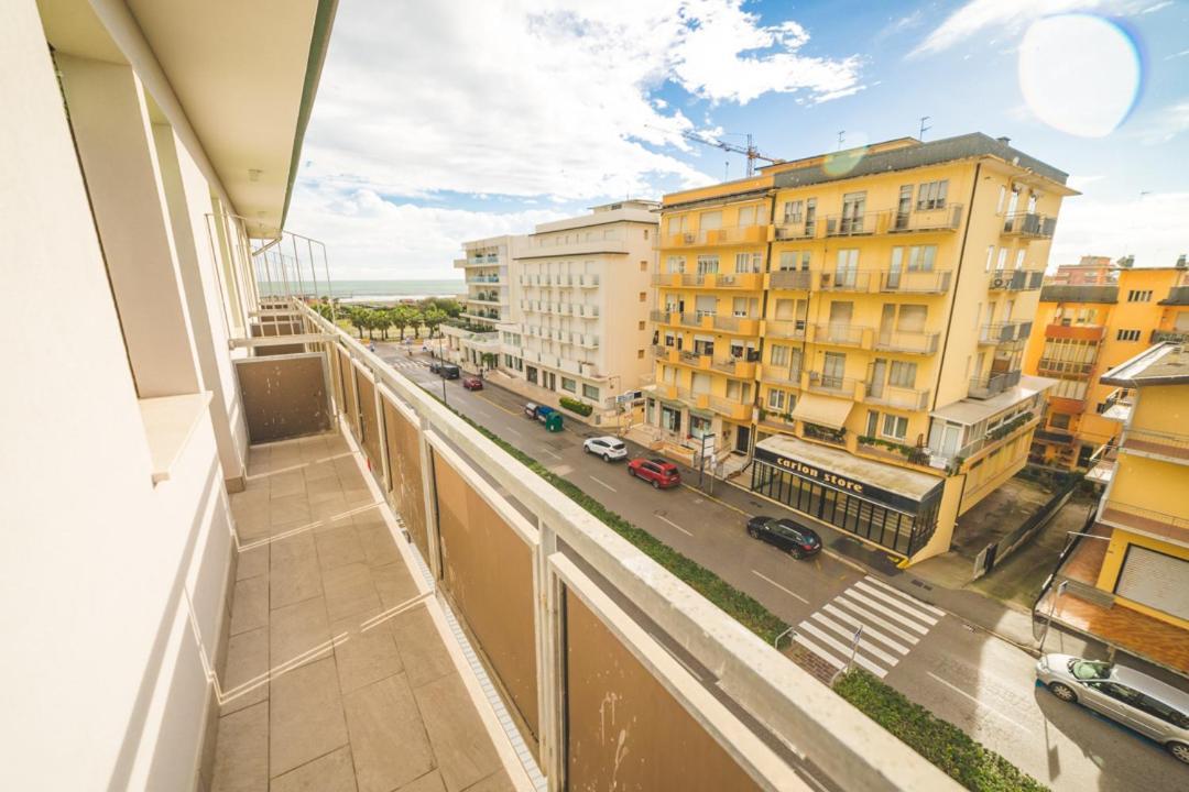Hotel Grand Prix Sottomarina Extérieur photo