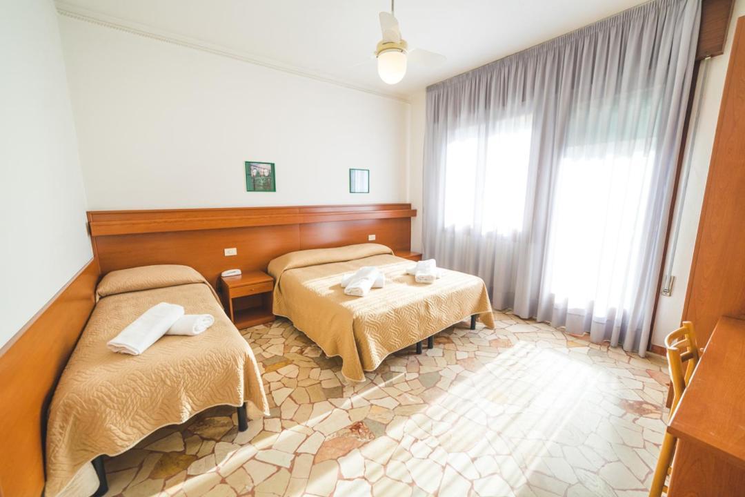 Hotel Grand Prix Sottomarina Extérieur photo