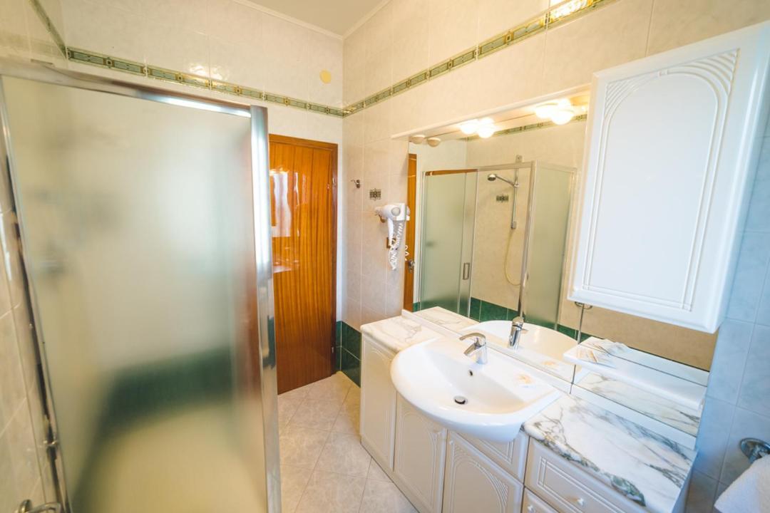 Hotel Grand Prix Sottomarina Extérieur photo
